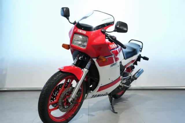 Yamaha RD 350 (1991) thumbnail 3