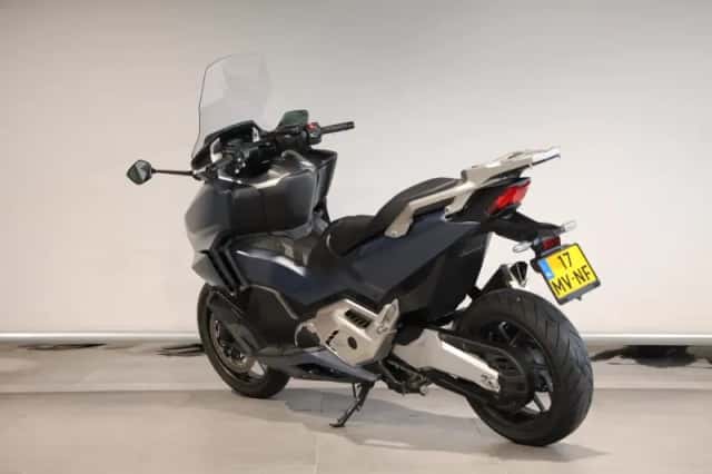 Honda NSS FORZA 750 (2023) thumbnail 6