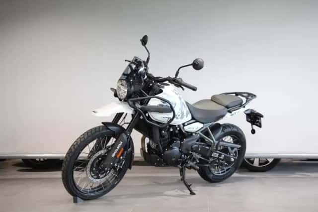 Royal Enfield Himalayan 452 (2026) thumbnail 4