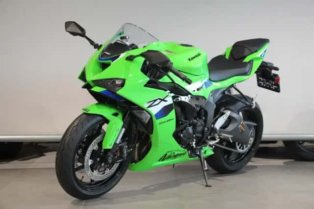 Kawasaki ZX-6R (2026) thumbnail 3