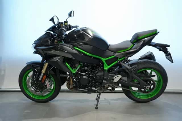 Kawasaki Z H2 (2026) thumbnail 4