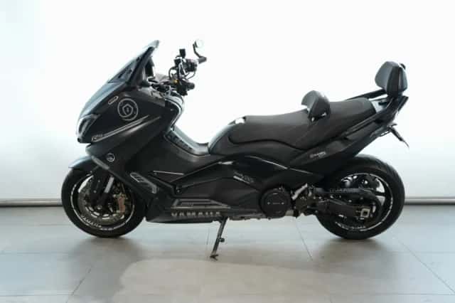 Yamaha Tmax 530 (2015) thumbnail 4
