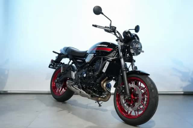 Kawasaki Z650RS (2026) thumbnail 2