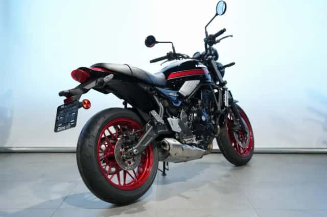 Kawasaki Z650RS (2026) thumbnail 6