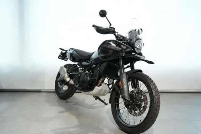 Royal Enfield Himalayan 452 (2026) thumbnail 2