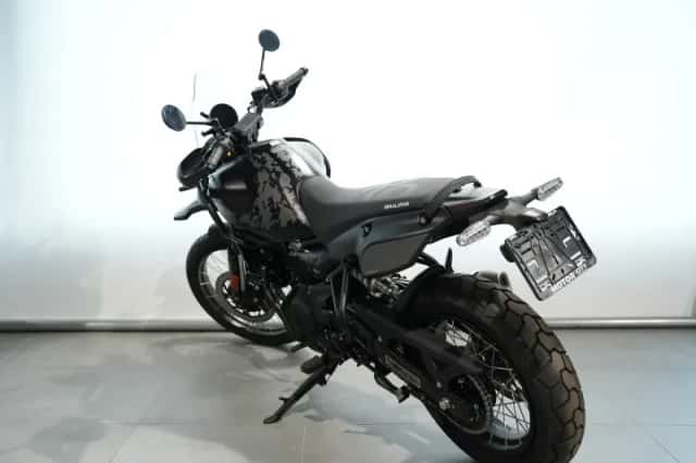 Royal Enfield Himalayan 452 (2026) thumbnail 5