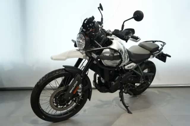 Royal Enfield Himalayan 452 (2024) thumbnail 3