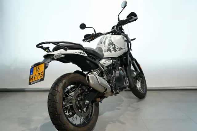 Royal Enfield Himalayan 452 (2024) thumbnail 6