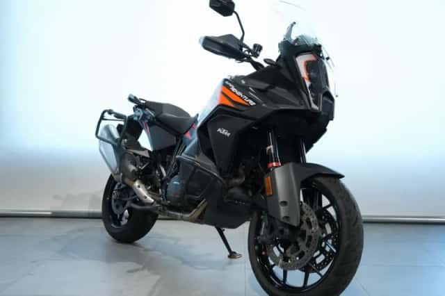 KTM 1290 Super Adventure S (2022) thumbnail 2