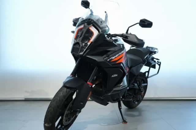 KTM 1290 Super Adventure S (2022) thumbnail 3