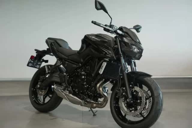 Kawasaki Z650 (2026) thumbnail 2