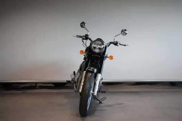Royal Enfield Classic 650 (2026) thumbnail 3