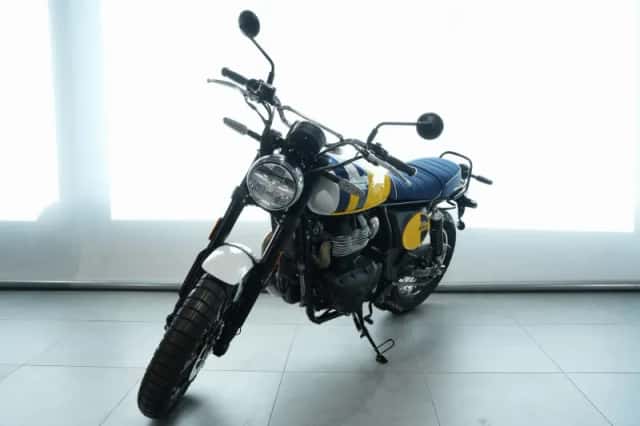 Royal Enfield Bear 650 (2026) thumbnail 3
