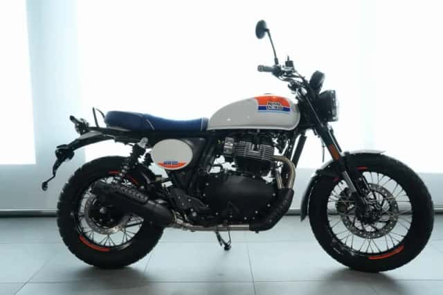 Royal Enfield Bear 650 (2026) thumbnail 1