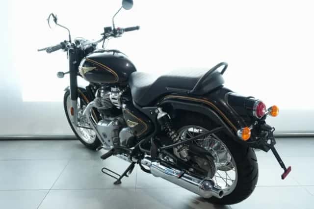 Royal Enfield Bullet 650 (2026) thumbnail 5
