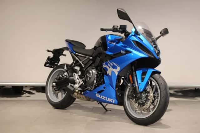Suzuki GSX-8R (2026) thumbnail 2