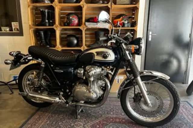 Kawasaki W800 (2017) thumbnail 1