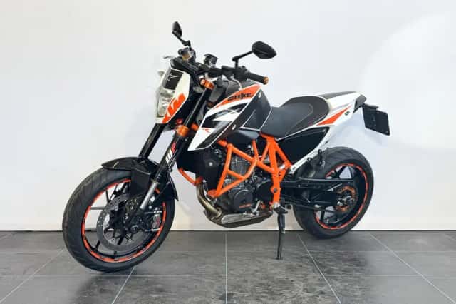 KTM 690 Duke R (2014) thumbnail 5