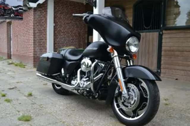 Harley-Davidson Street Glide (2012) thumbnail 2