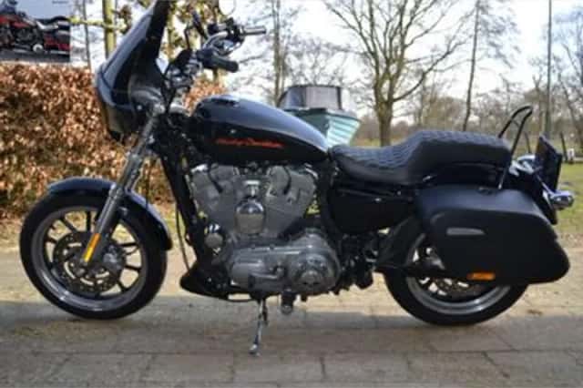 Harley-Davidson Sportster 883L (2011) thumbnail 4