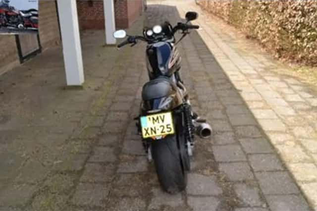 Harley-Davidson Sportster (2009) thumbnail 6