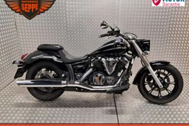 Yamaha XVS 950A Midnight Star (2010) thumbnail 1