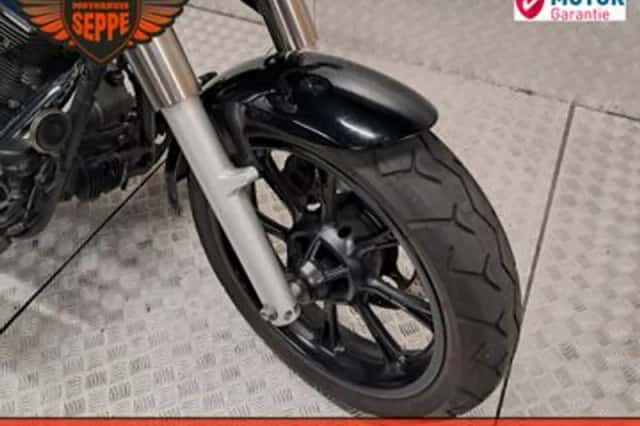 Yamaha XVS 950A Midnight Star (2010) thumbnail 3