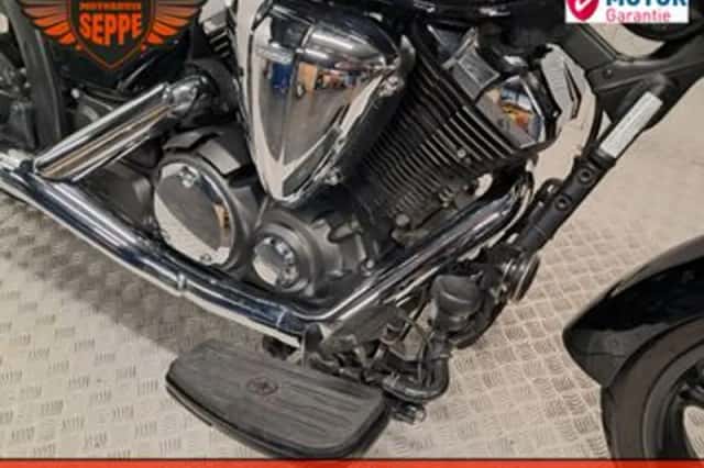 Yamaha XVS 950A Midnight Star (2010) thumbnail 4