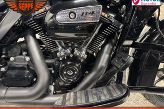 Harley-Davidson Road Glide (2019) thumbnail 5