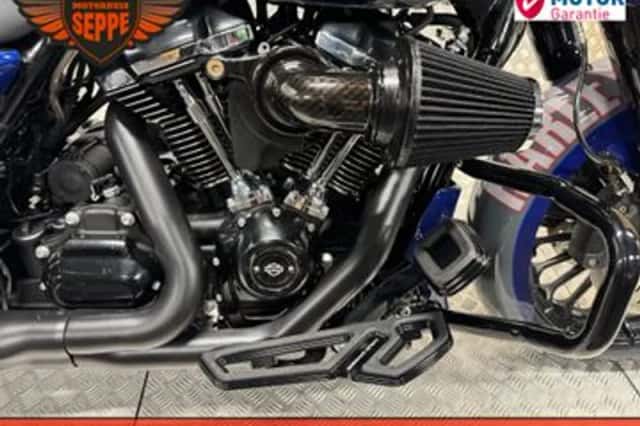 Harley-Davidson Road King (2018) thumbnail 2