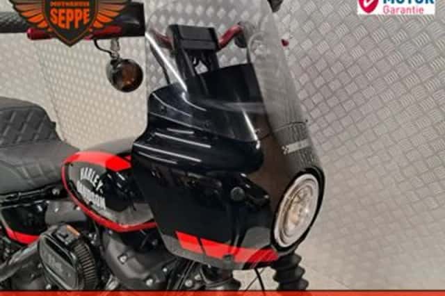 Harley-Davidson Street Bob (2023) thumbnail 3