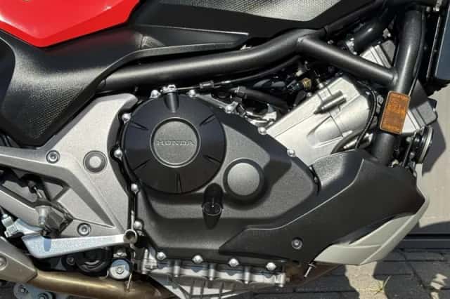 Honda NC 750 S (2016) thumbnail 3