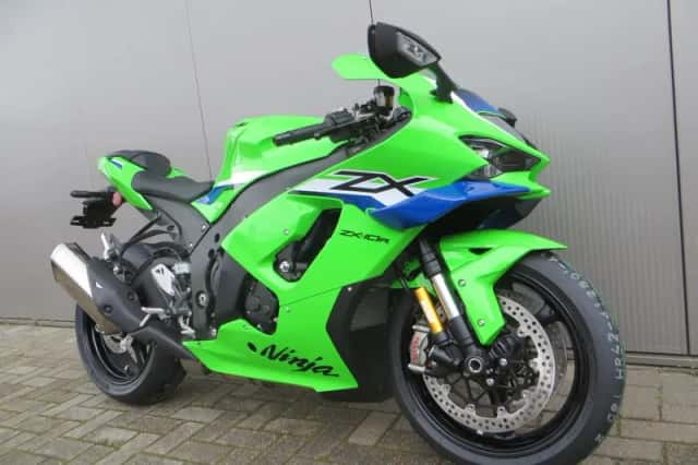 Kawasaki Ninja ZX-10R (2026) thumbnail 3