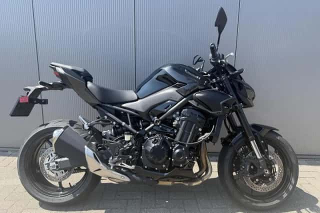 Kawasaki Z900 (2026) thumbnail 1
