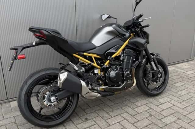 Kawasaki Z900 (2026) thumbnail 6