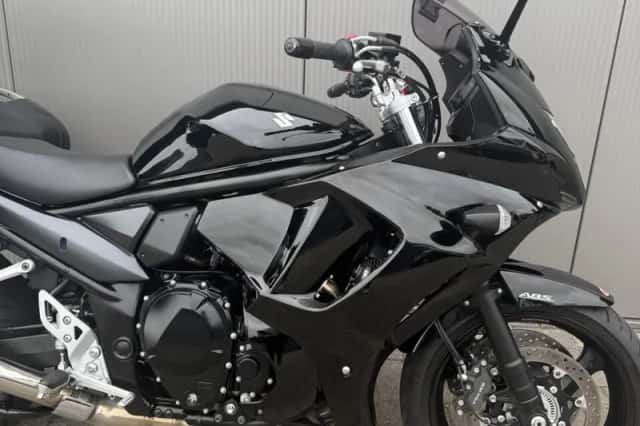 Suzuki GSX 1250 FA (2011) thumbnail 4