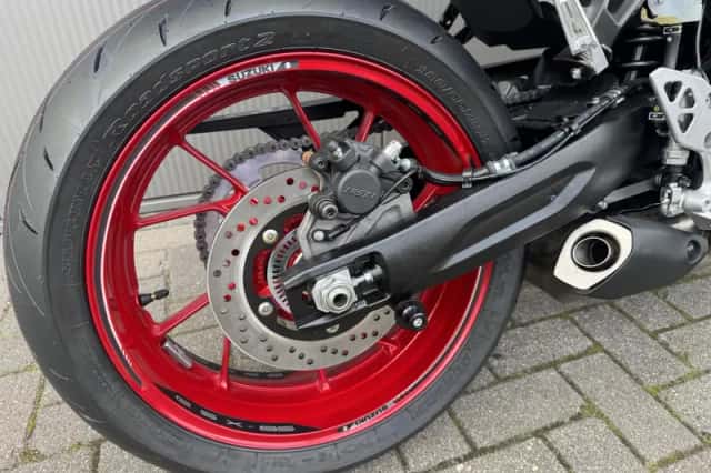 Suzuki GSX-8S (2026) thumbnail 5
