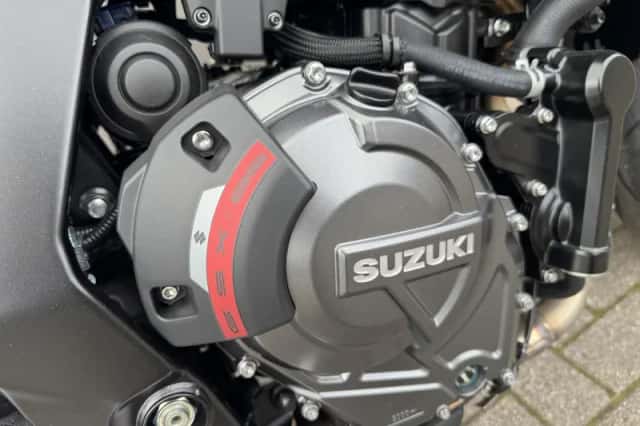 Suzuki GSX-8S (2026) thumbnail 6