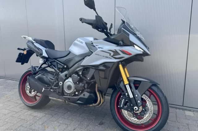 Suzuki GSX-S1000 (2026) thumbnail 3