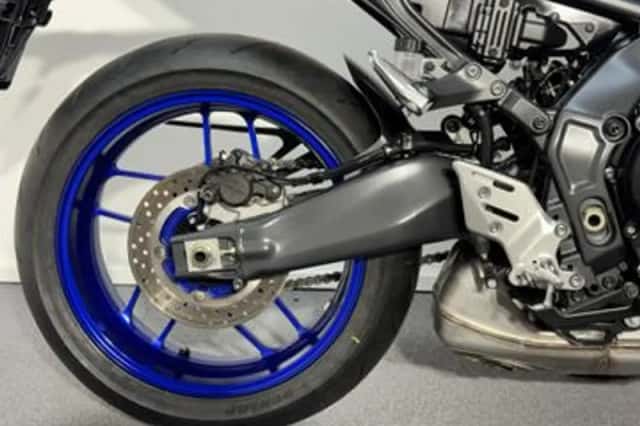 Yamaha MT-09 (2024) thumbnail 3