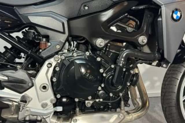 BMW F 900 R (2021) thumbnail 2
