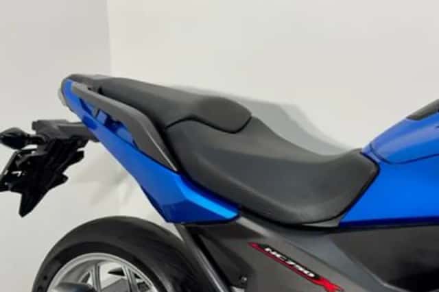 Honda NC750X (2016) thumbnail 6