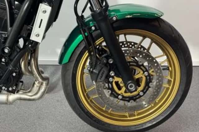 Kawasaki Z 650 RS (2023) thumbnail 5