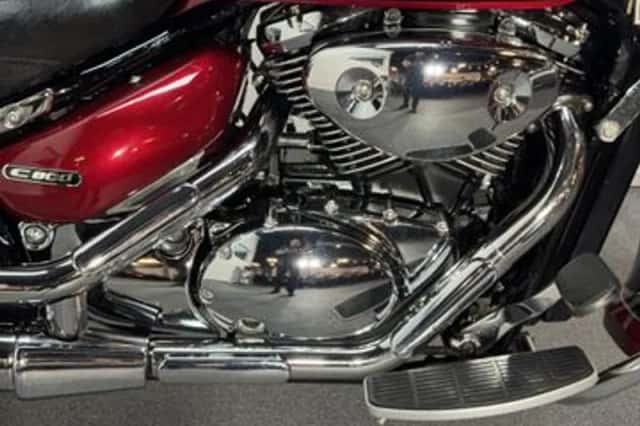 Suzuki C 800 Intruder Classic (2009) thumbnail 2
