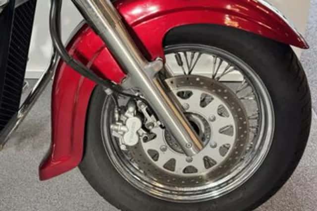 Suzuki C 800 Intruder Classic (2009) thumbnail 6