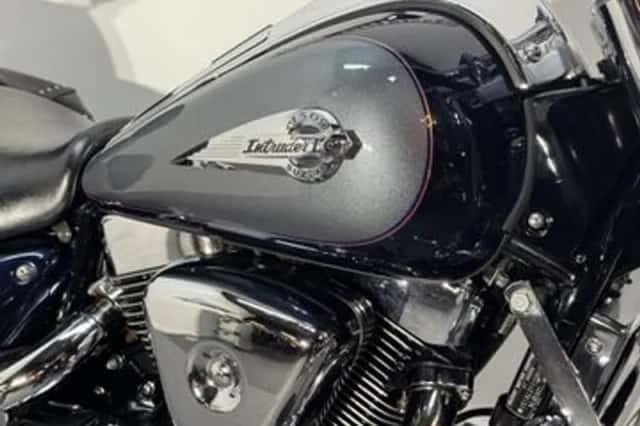 Suzuki VL 1500 Intruder (2005) thumbnail 3