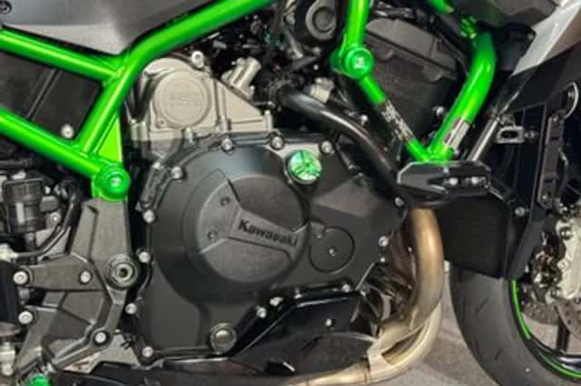 Kawasaki Z H2 (2022) thumbnail 2