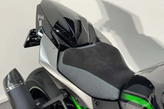 Kawasaki Z H2 (2022) thumbnail 4