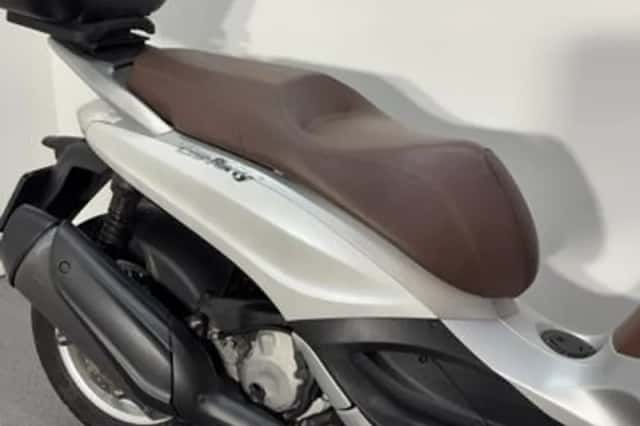 Piaggio Beverly 350 (2019) thumbnail 2