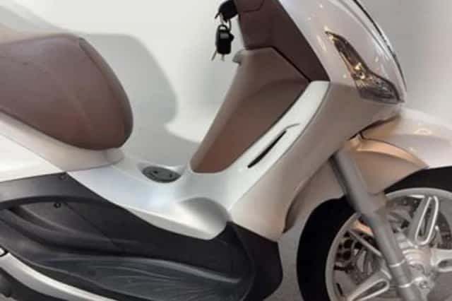 Piaggio Beverly 350 (2019) thumbnail 3